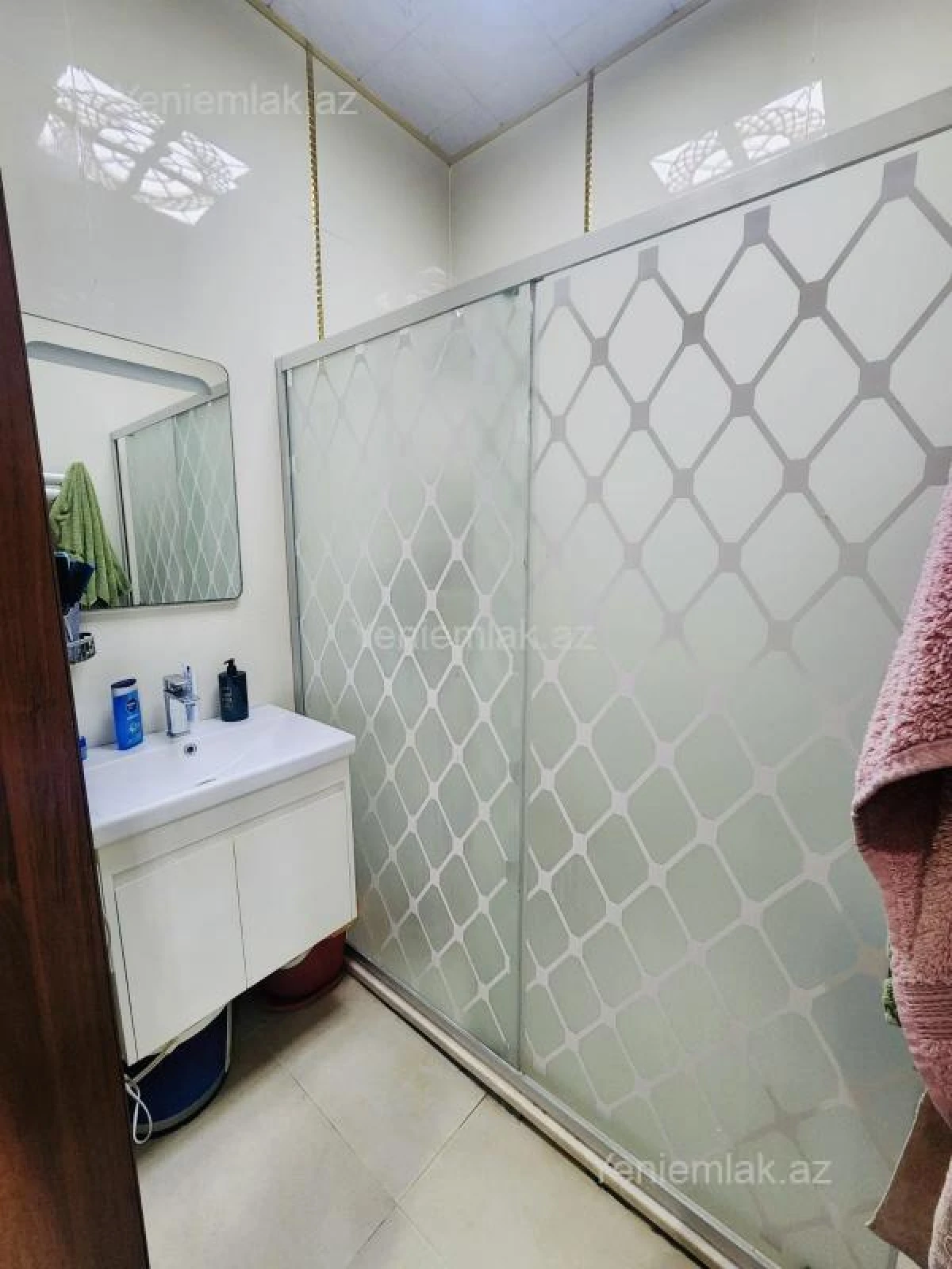 Satılır 2 otaqlı yeni tikili 89 m²