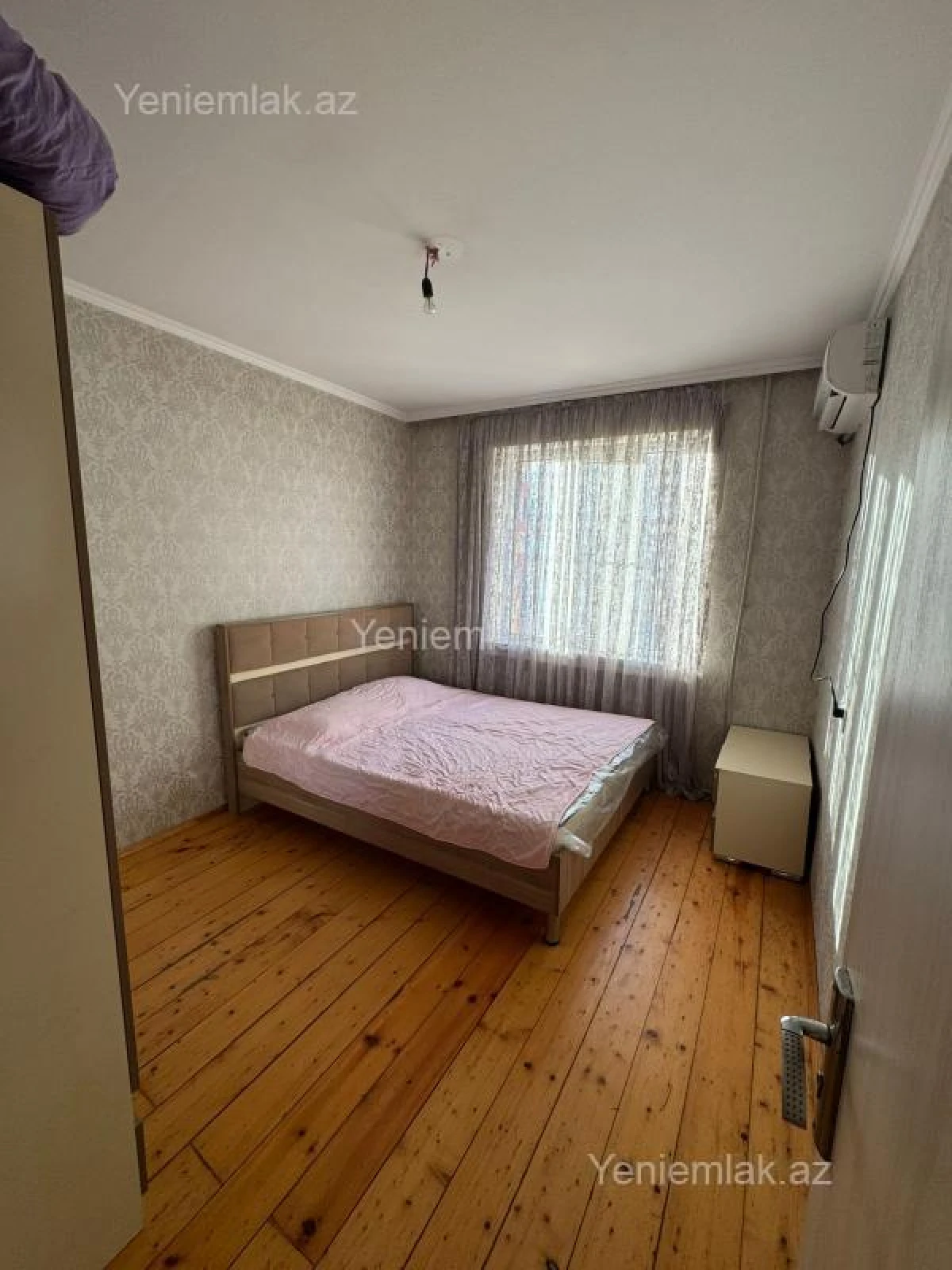 Satılır 2 otaqlı köhnə tikili 60 m²