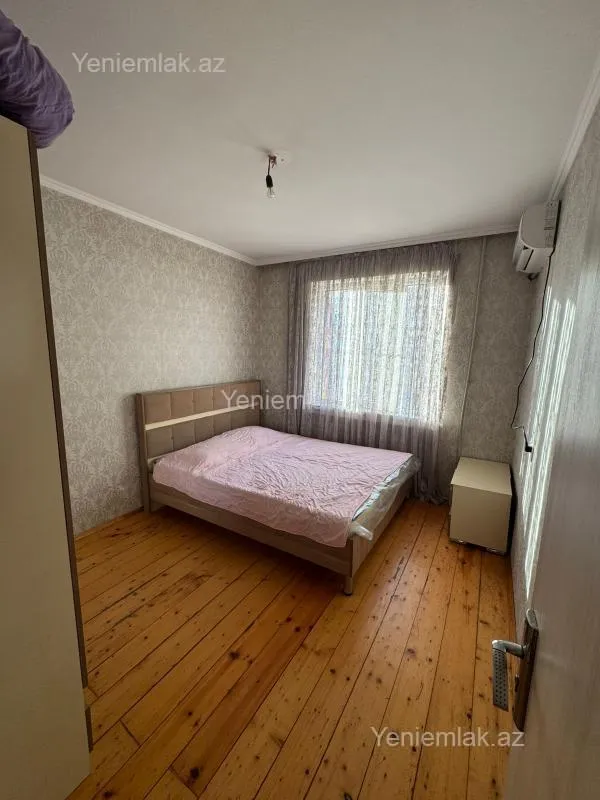 Satılır 2 otaqlı köhnə tikili 60 m²