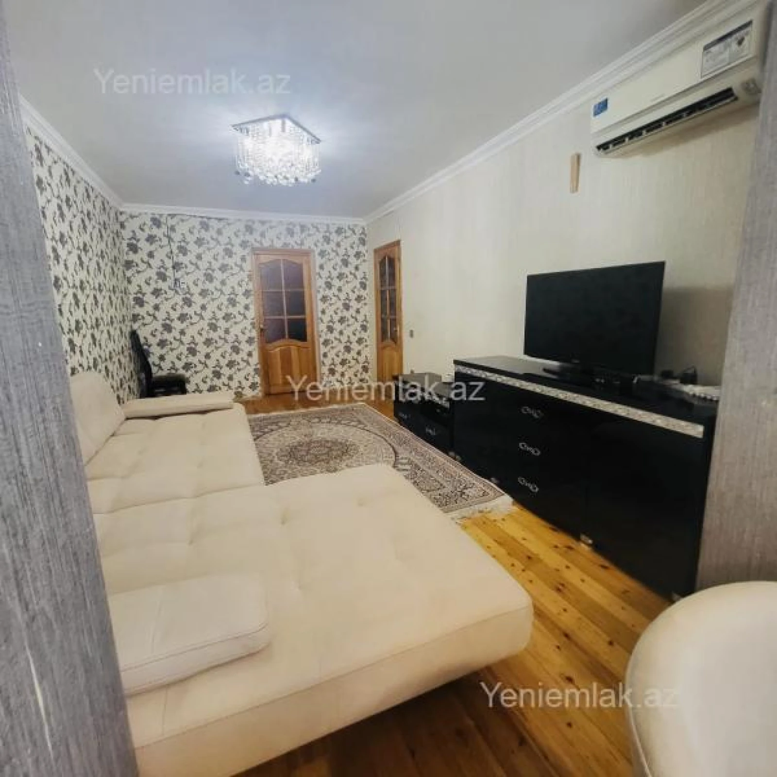 Satılır 2 otaqlı köhnə tikili 50 m²