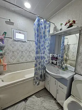 Satılır 3 otaqlı həyət evi 100 m²