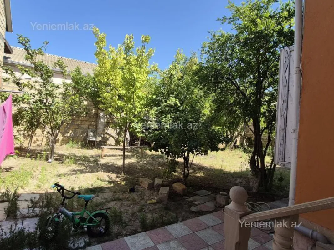 Satılır 3 otaqlı həyət evi 100 m²