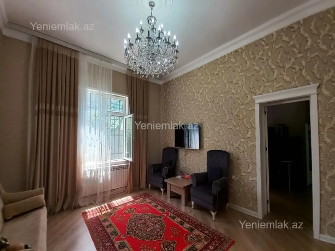 Satılır 4 otaqlı həyət evi 110 m²