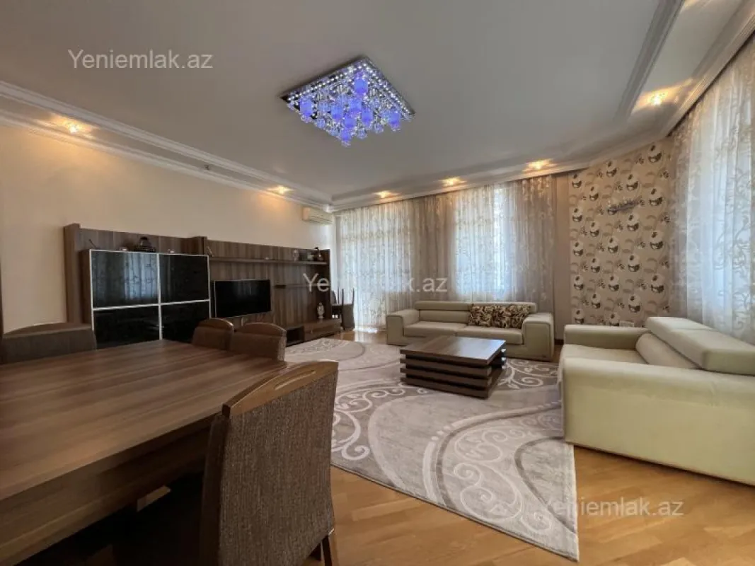 Satılır 5 otaqlı yeni tikili 285 m²