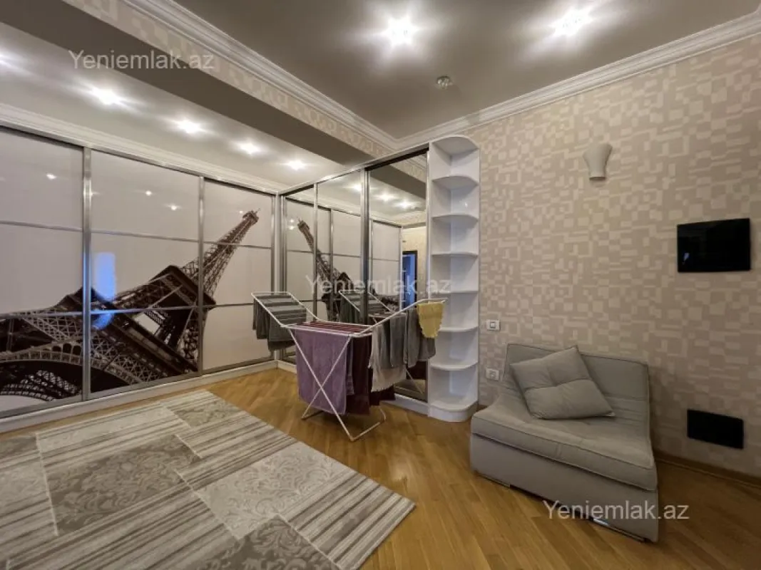 Satılır 5 otaqlı yeni tikili 285 m²
