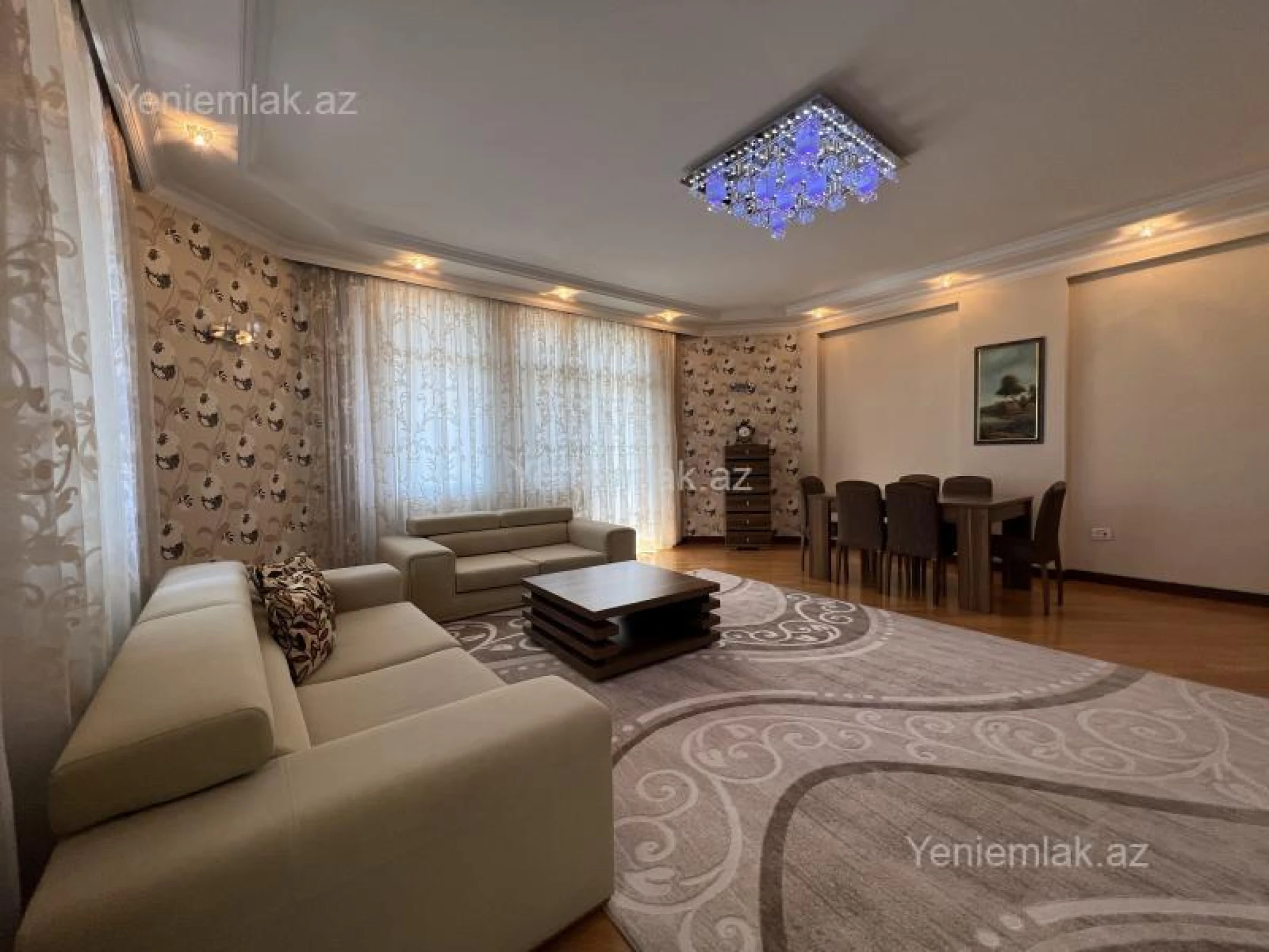 Satılır 5 otaqlı yeni tikili 285 m²