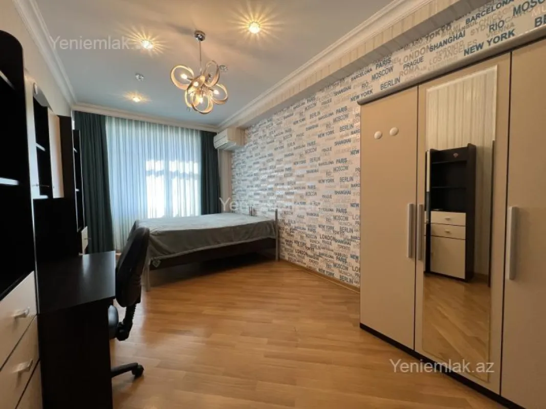 Satılır 5 otaqlı yeni tikili 285 m²