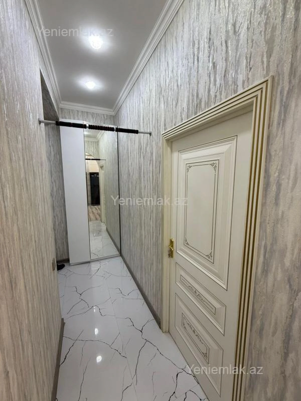 Satılır 2 otaqlı yeni tikili 50 m²