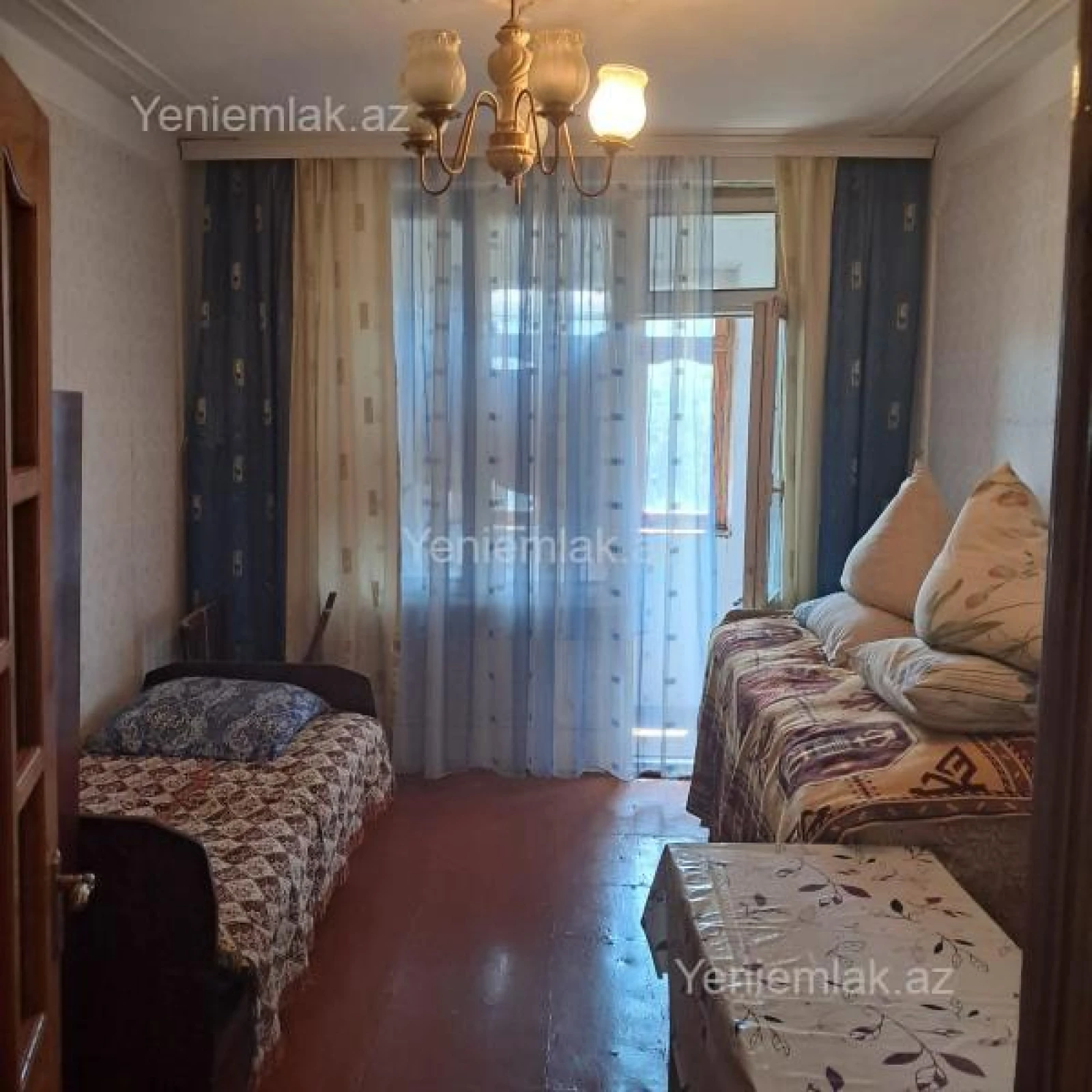 Satılır 3 otaqlı köhnə tikili 74 m²