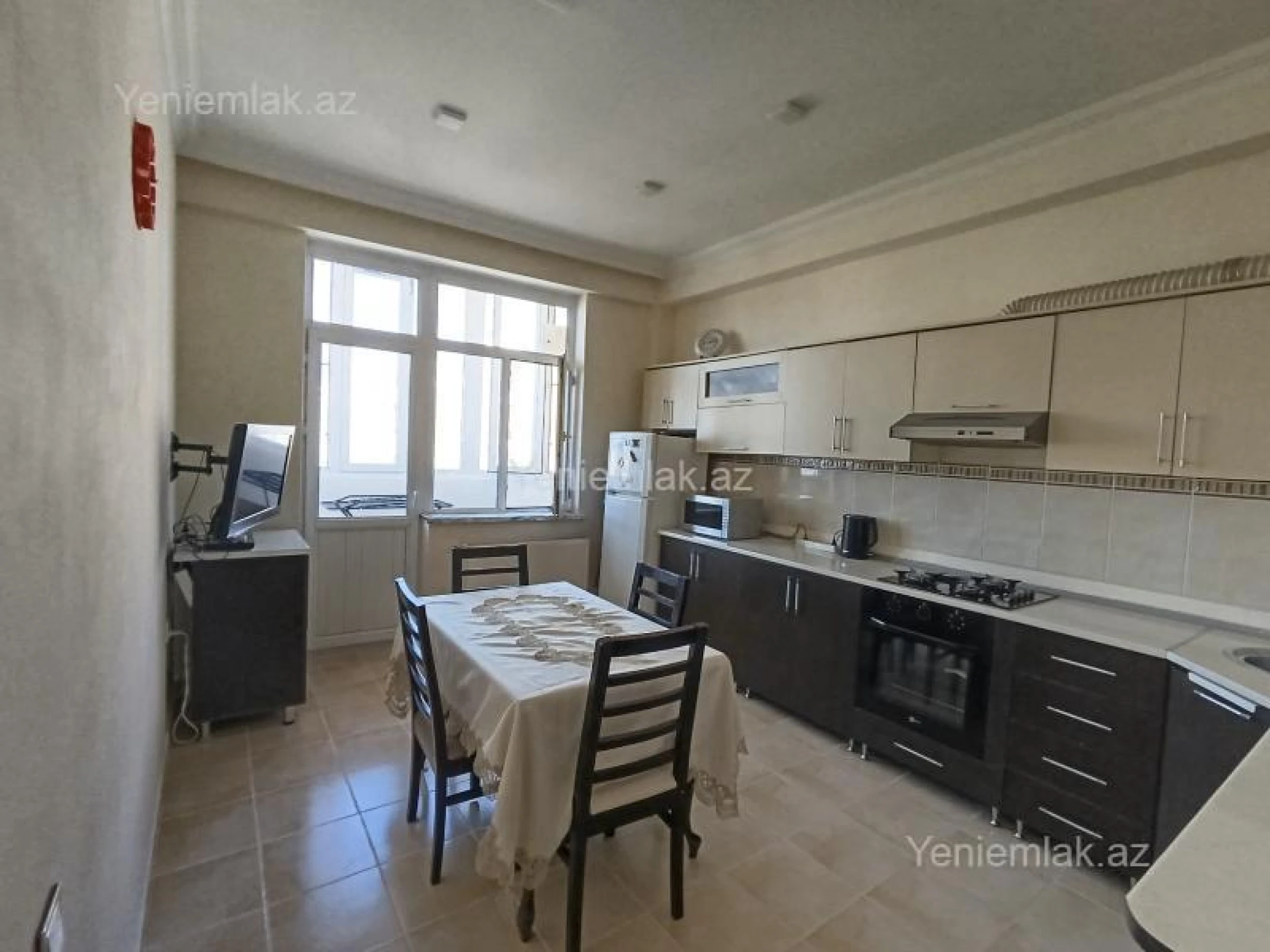 Satılır 3 otaqlı yeni tikili 110 m²