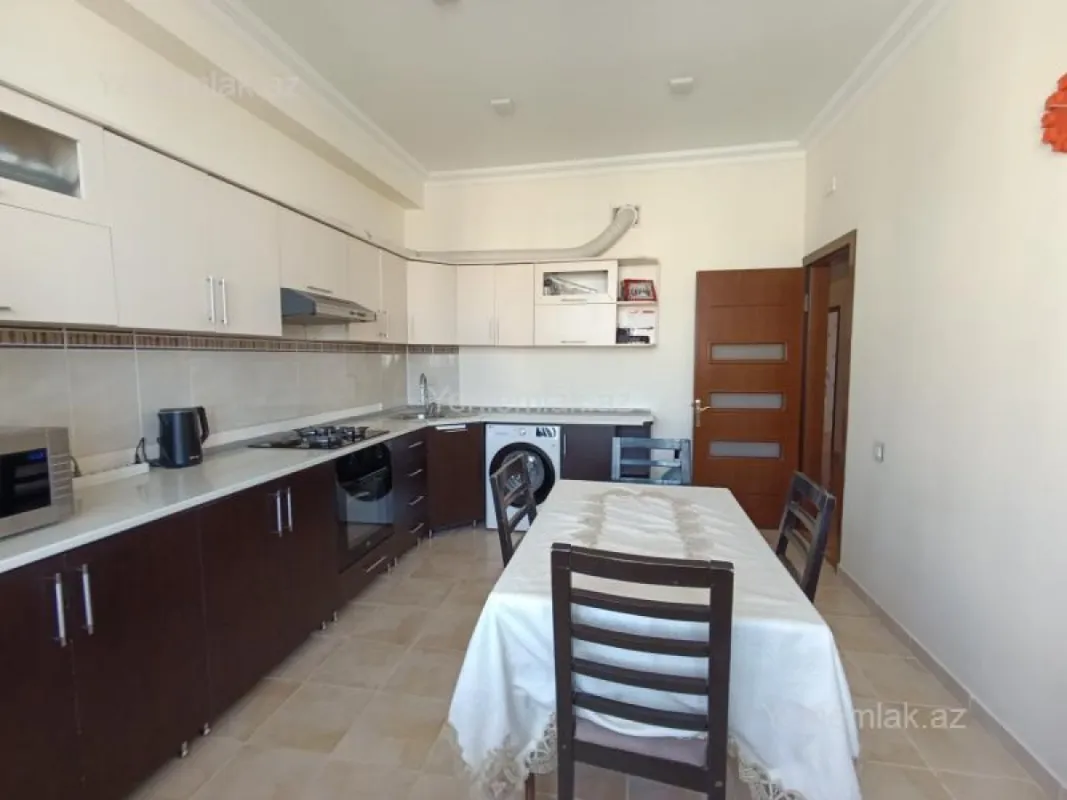 Satılır 3 otaqlı yeni tikili 110 m²