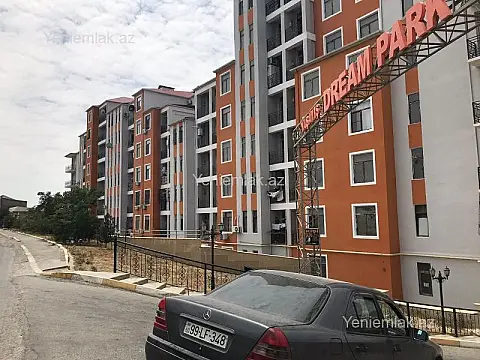 Satılır 3 otaqlı yeni tikili 122 m²