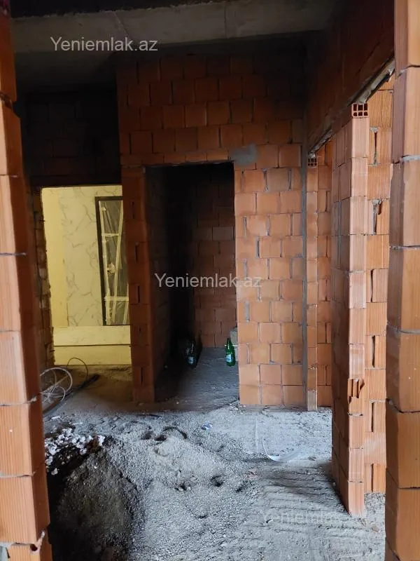 Satılır 3 otaqlı yeni tikili 122 m²