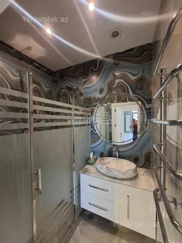 Satılır 3 otaqlı yeni tikili 95 m²