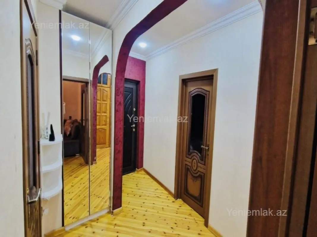 Satılır 3 otaqlı köhnə tikili 60 m²