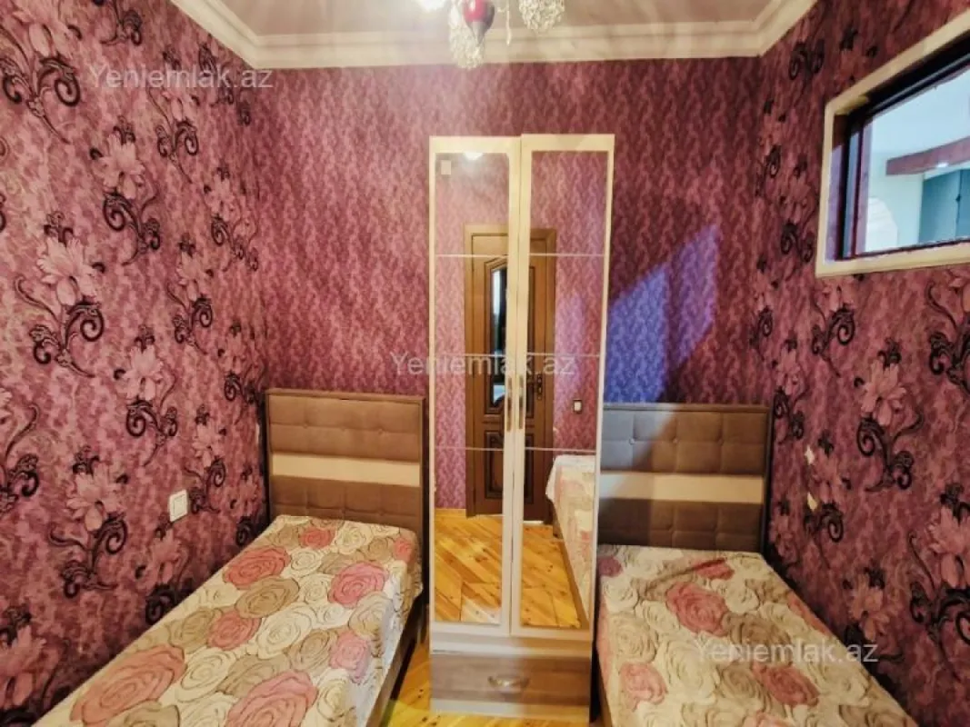 Satılır 3 otaqlı köhnə tikili 60 m²