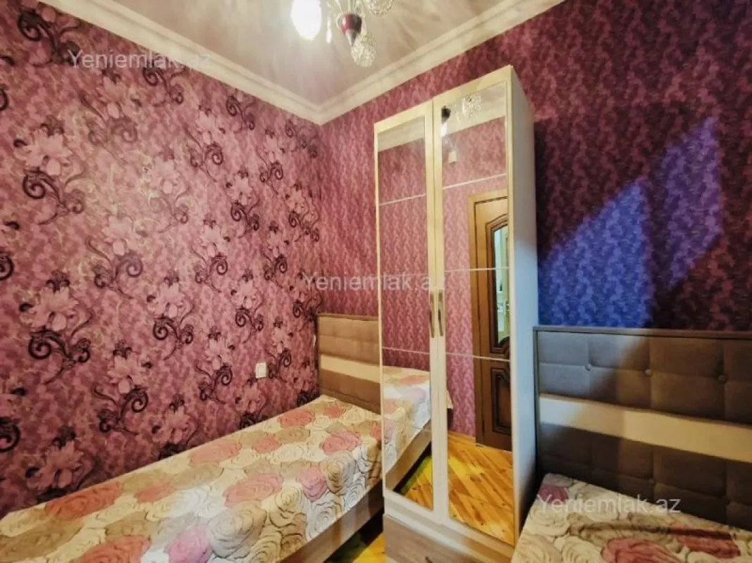 Satılır 3 otaqlı köhnə tikili 60 m²