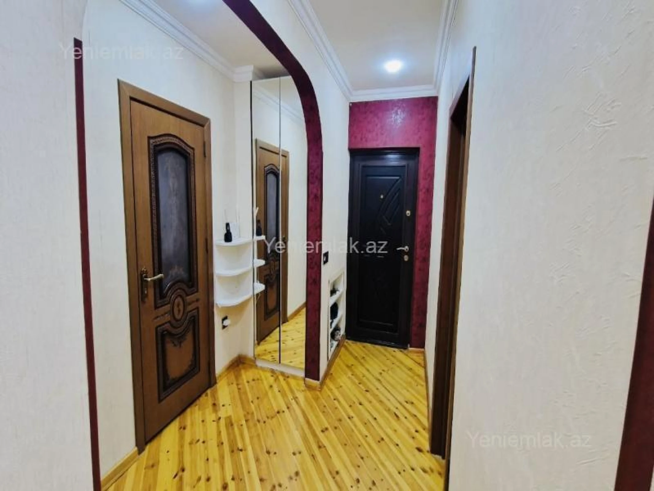 Satılır 3 otaqlı köhnə tikili 60 m²