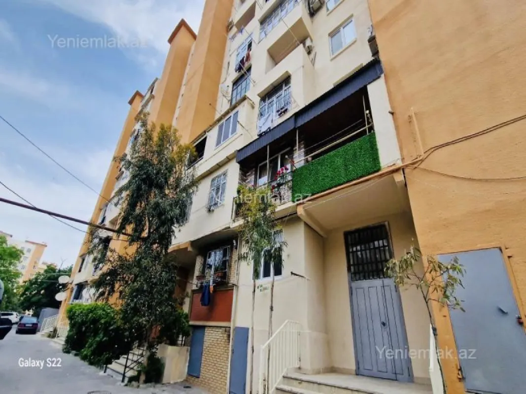 Satılır 3 otaqlı köhnə tikili 60 m²