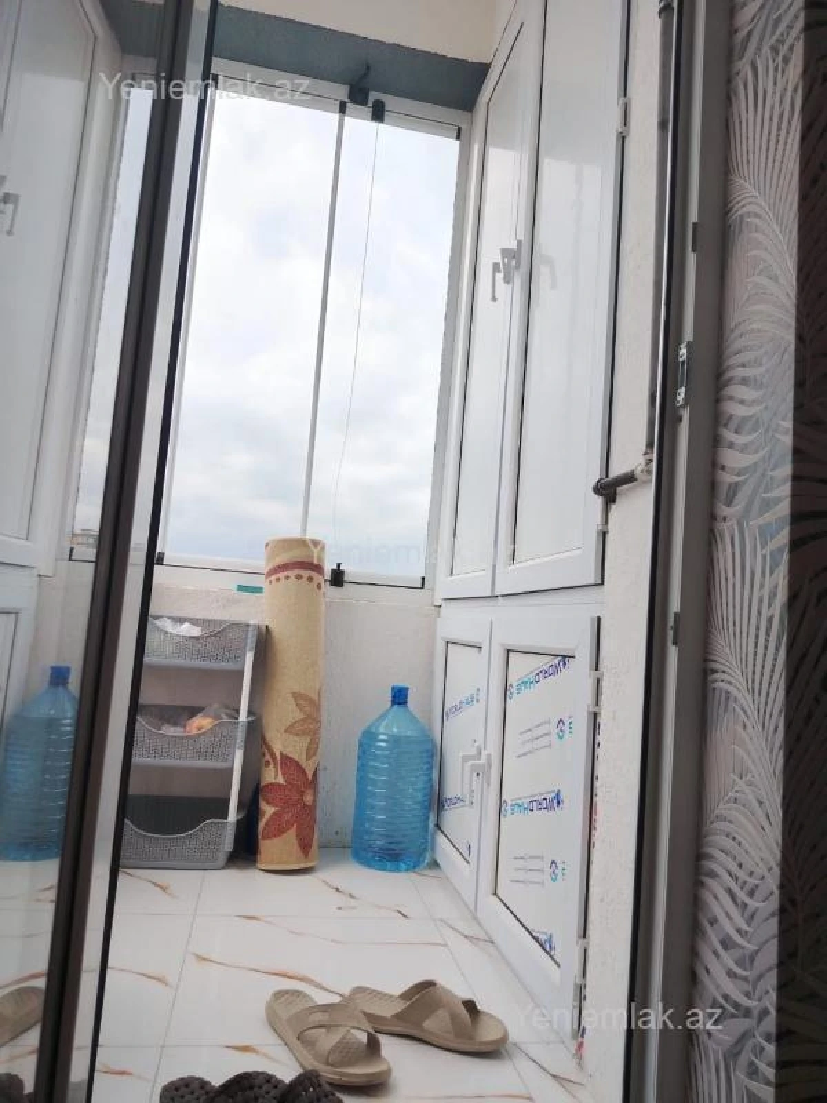 Satılır 3 otaqlı yeni tikili 80 m²