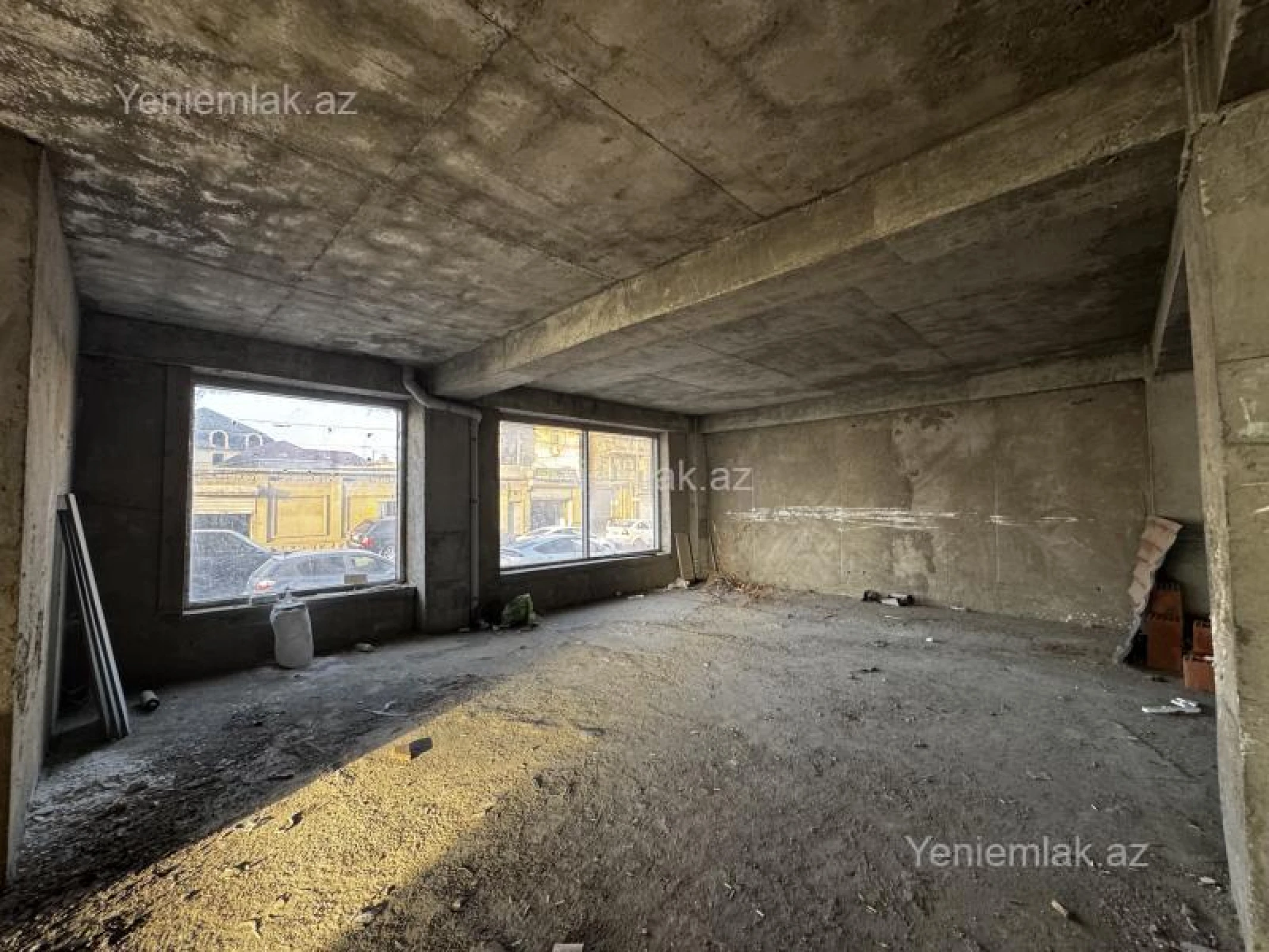 Satılır 3 otaqlı obyekt 537 m²