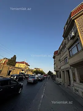 Satılır 3 otaqlı obyekt 537 m²