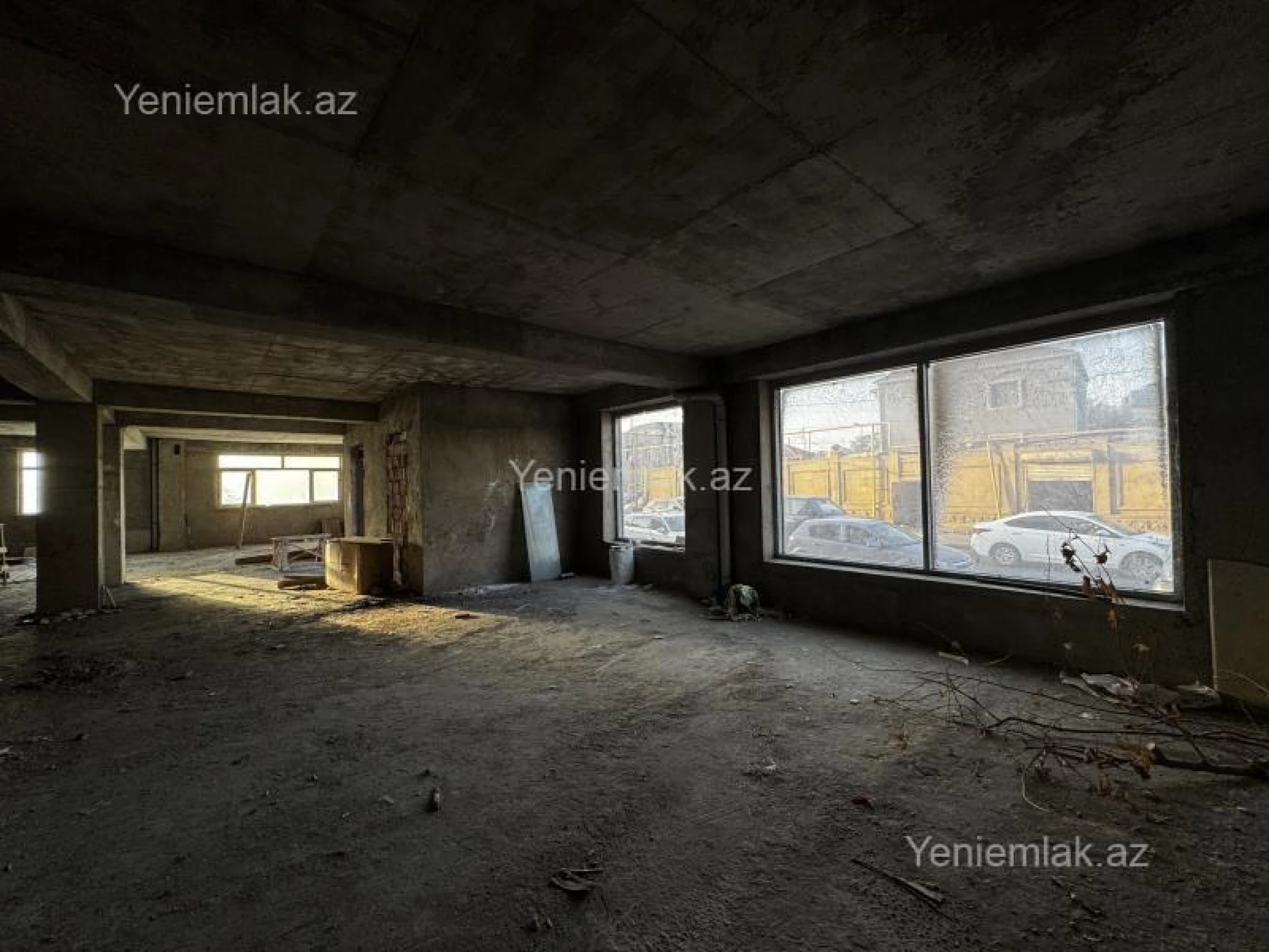 Satılır 3 otaqlı obyekt 537 m²