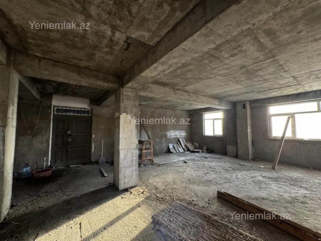 Satılır 3 otaqlı obyekt 537 m²