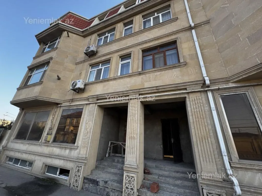 Satılır 3 otaqlı obyekt 537 m²