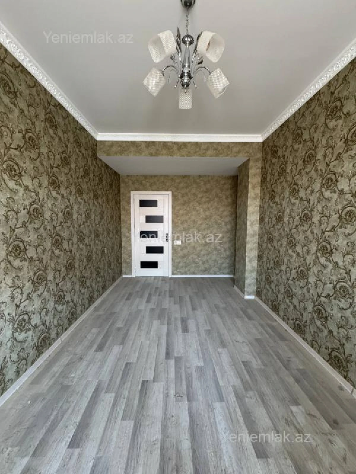 Satılır 3 otaqlı yeni tikili 100 m²