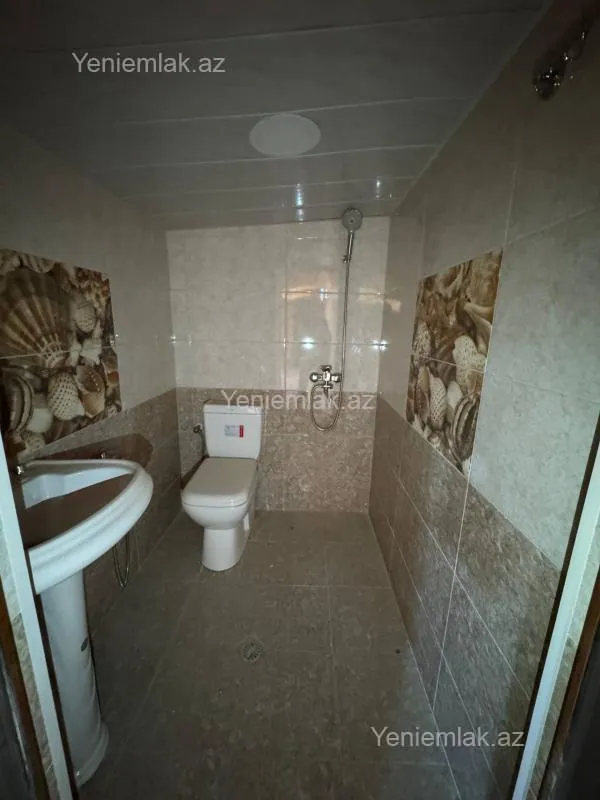 Satılır 3 otaqlı yeni tikili 100 m²