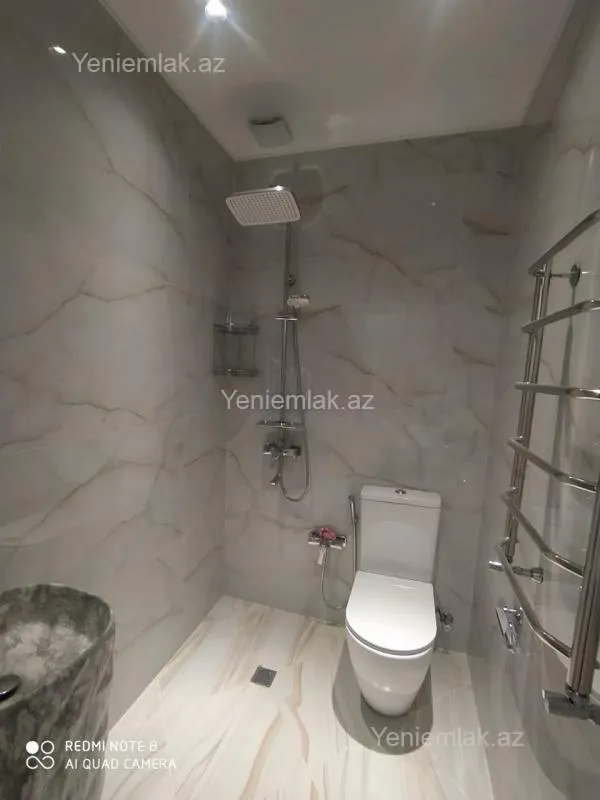 Satılır 3 otaqlı yeni tikili 124 m²