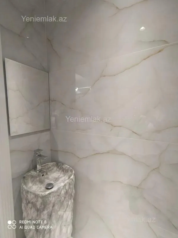 Satılır 3 otaqlı yeni tikili 124 m²