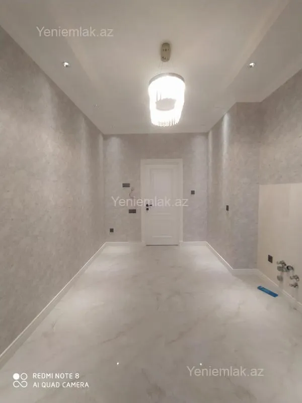 Satılır 3 otaqlı yeni tikili 124 m²