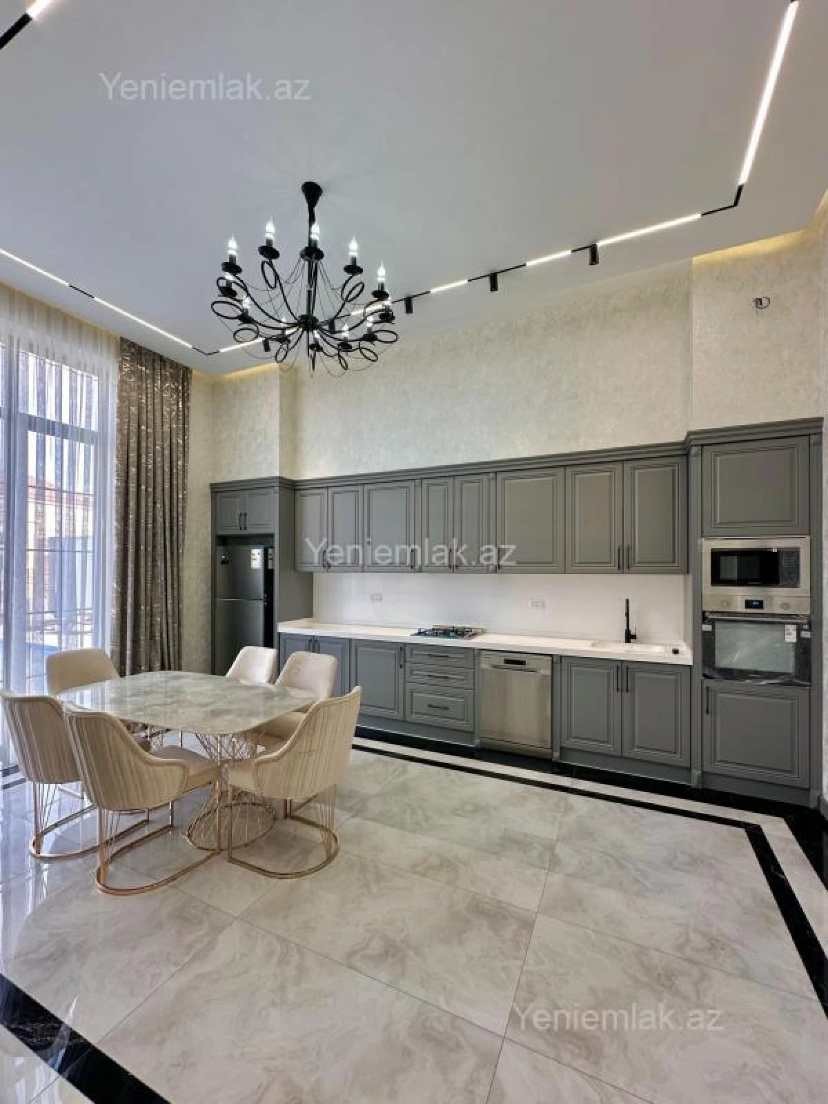 Satılır 4 otaqlı həyət evi 180 m²