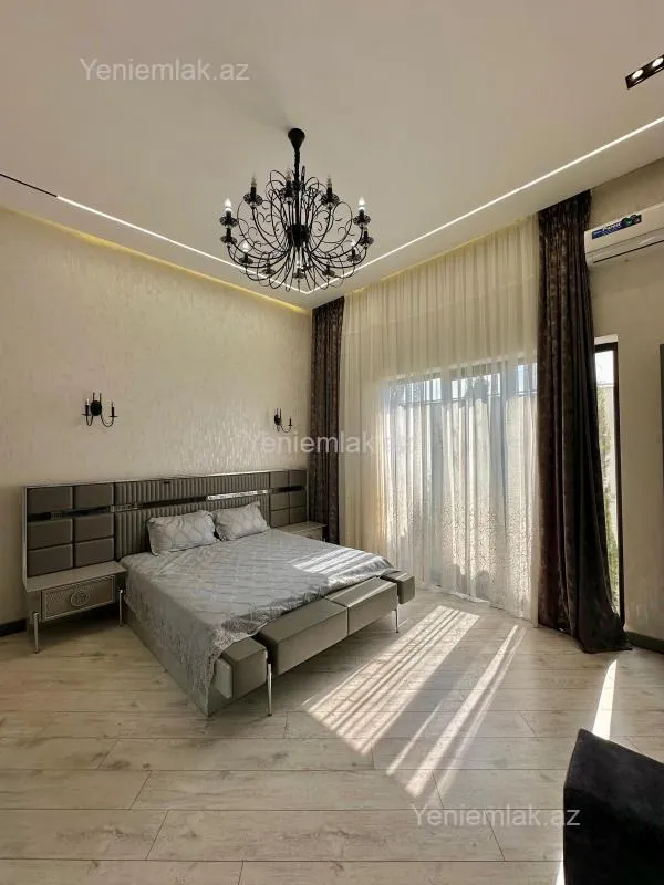 Satılır 4 otaqlı həyət evi 180 m²