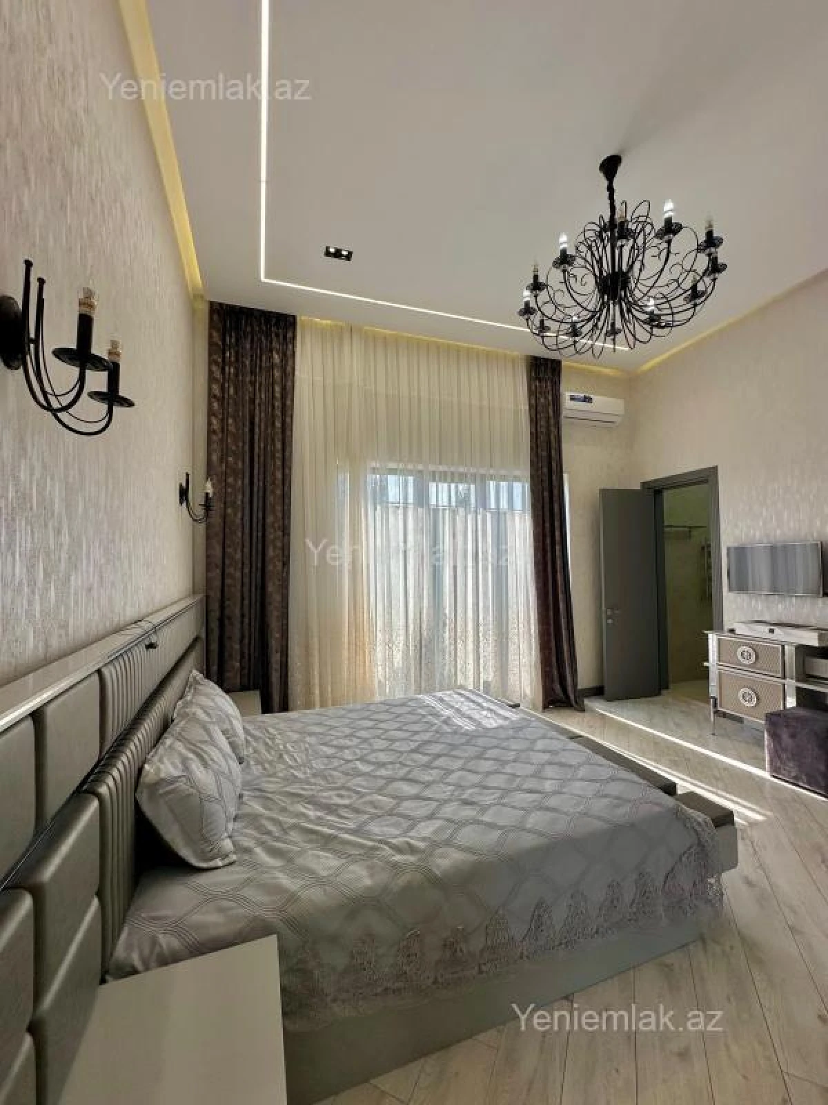 Satılır 4 otaqlı həyət evi 180 m²