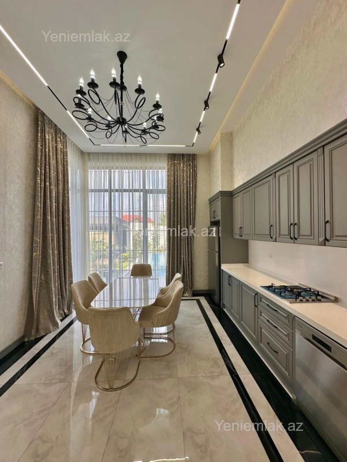 Satılır 4 otaqlı həyət evi 180 m²