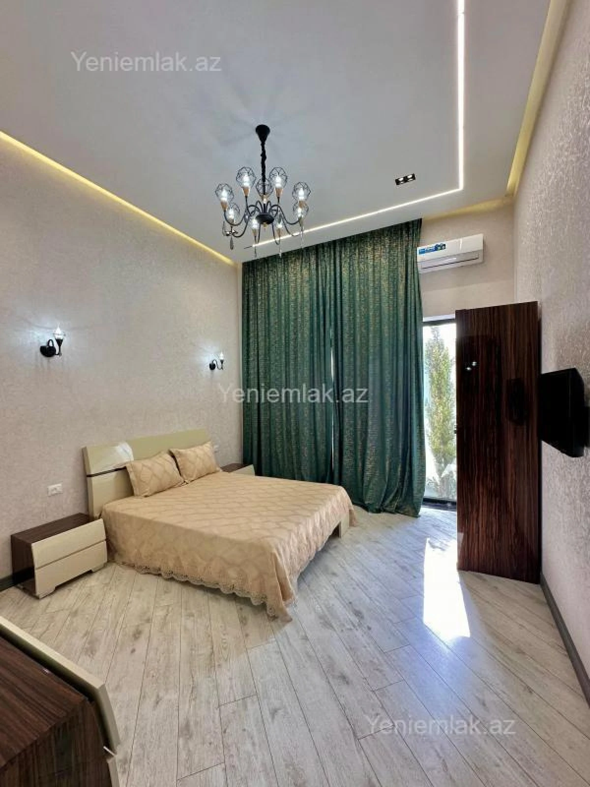 Satılır 4 otaqlı həyət evi 180 m²