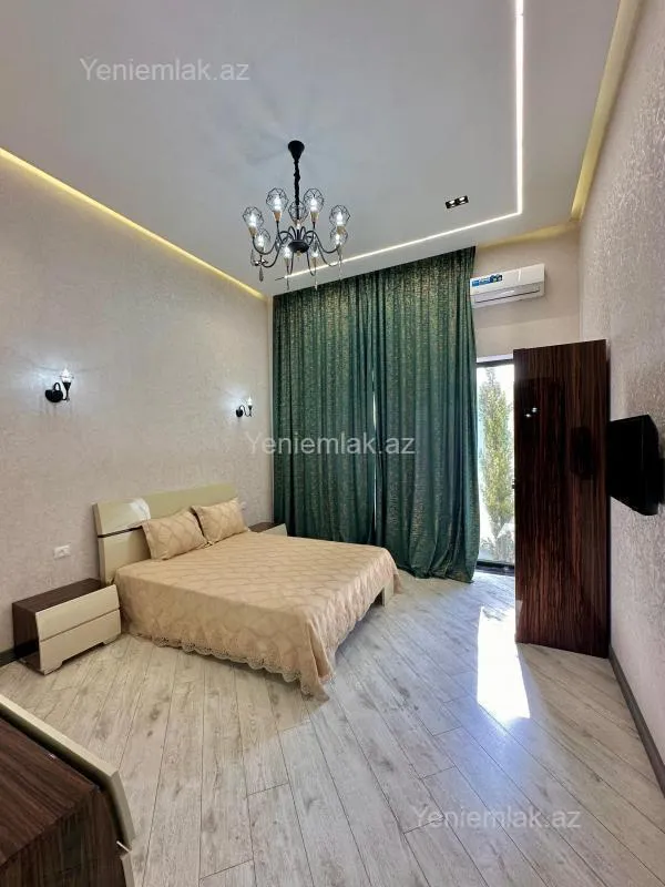 Satılır 4 otaqlı həyət evi 180 m²