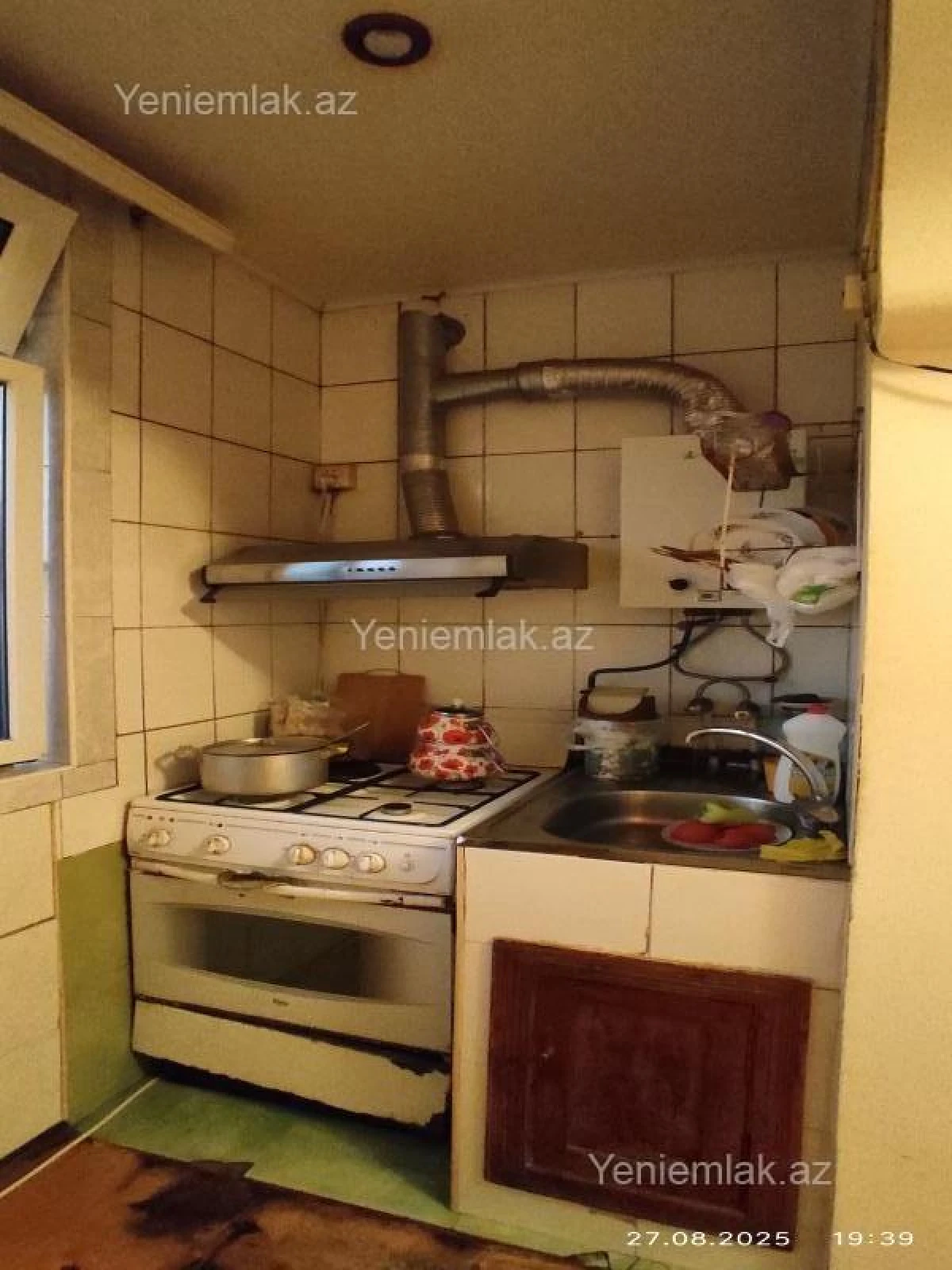 Satılır 3 otaqlı köhnə tikili 84 m²