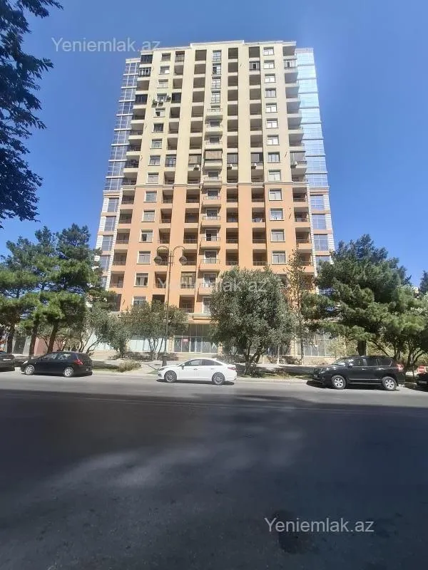 Satılır 2 otaqlı yeni tikili 100 m²