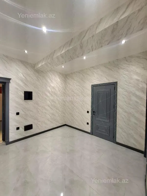 Satılır 2 otaqlı yeni tikili 100 m²