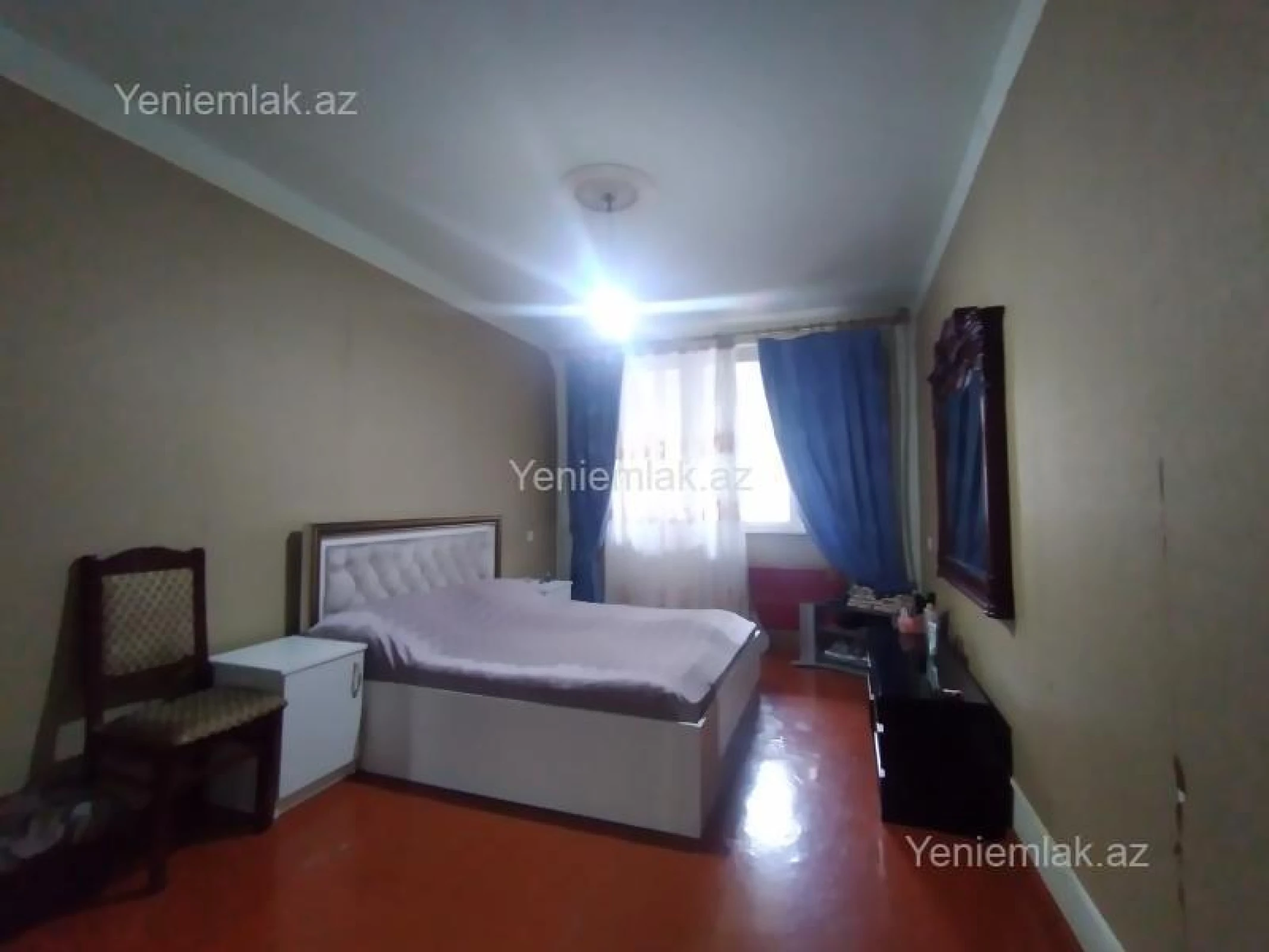 Satılır 3 otaqlı köhnə tikili 80 m²