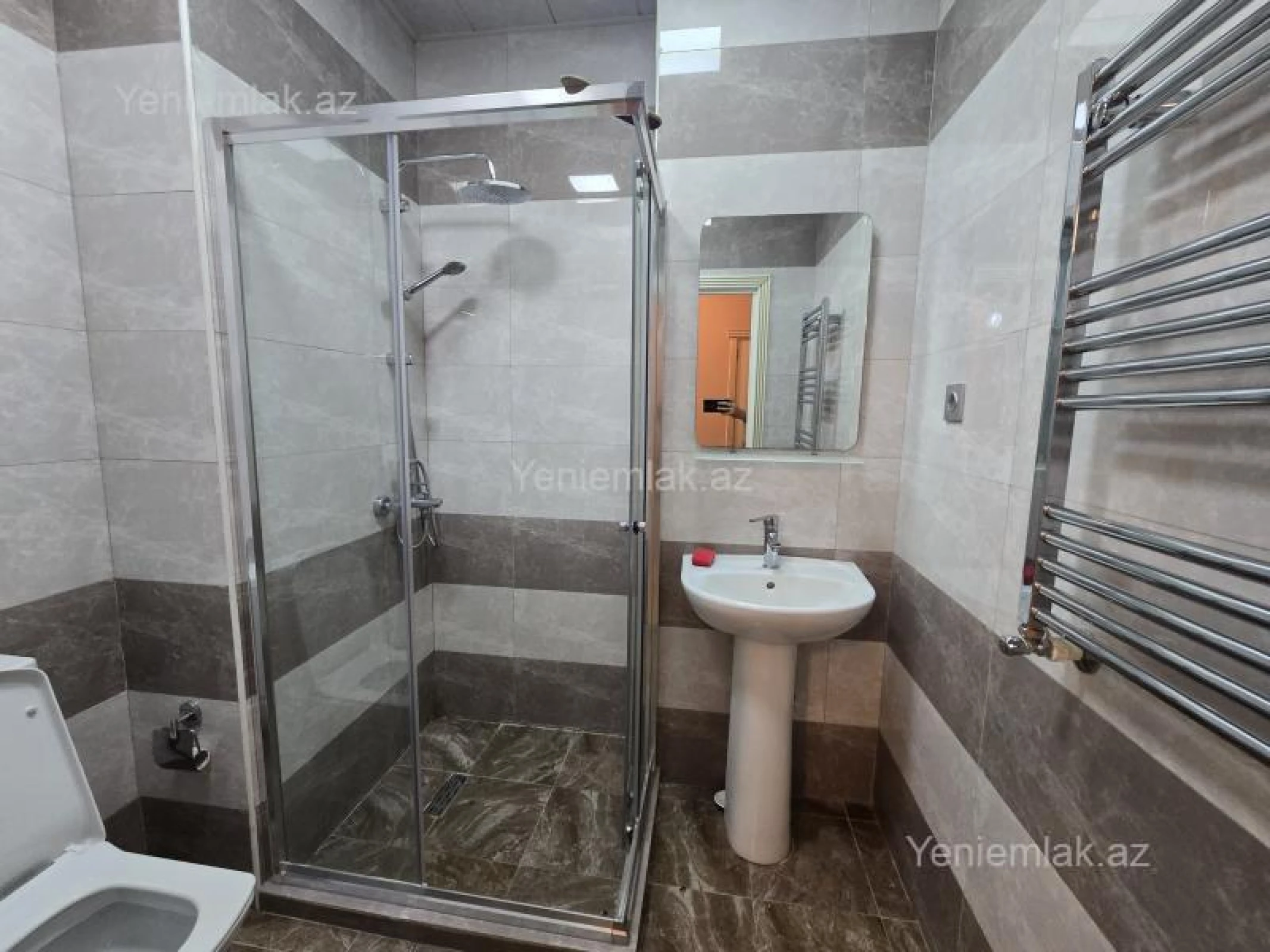 Satılır 3 otaqlı yeni tikili 97 m²