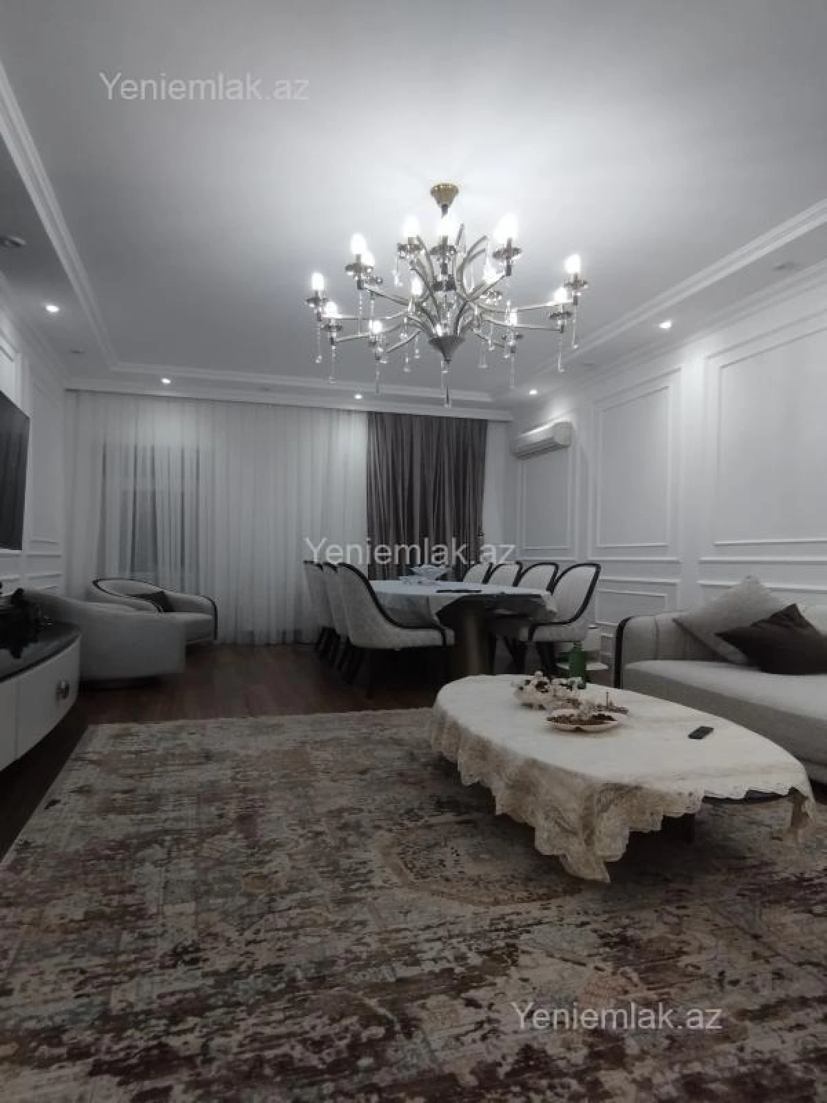 Satılır 5 otaqlı həyət evi 180 m²