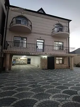 Satılır 5 otaqlı həyət evi 180 m²