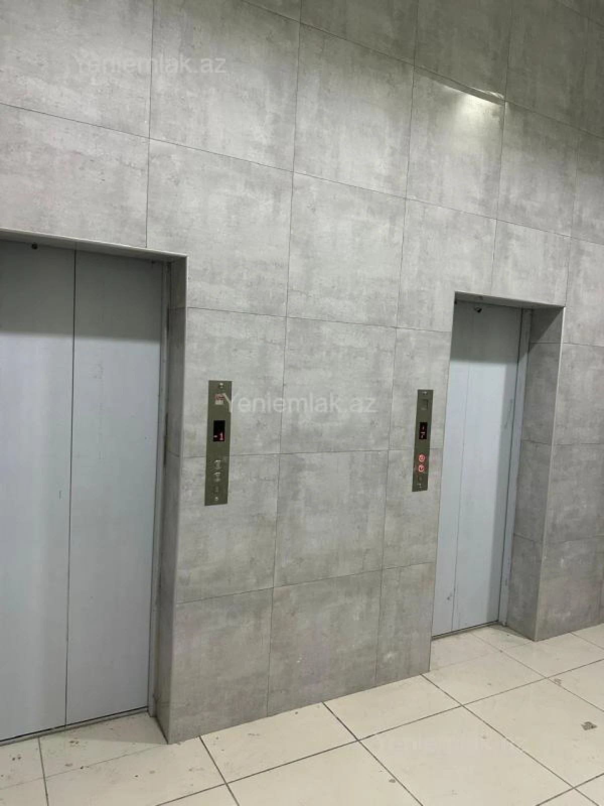 Satılır 3 otaqlı yeni tikili 76 m²