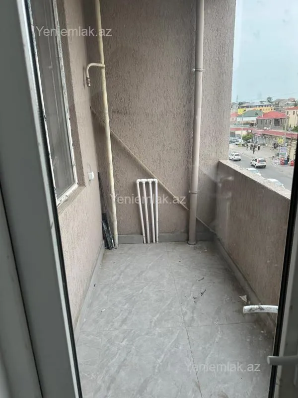 Satılır 3 otaqlı yeni tikili 76 m²