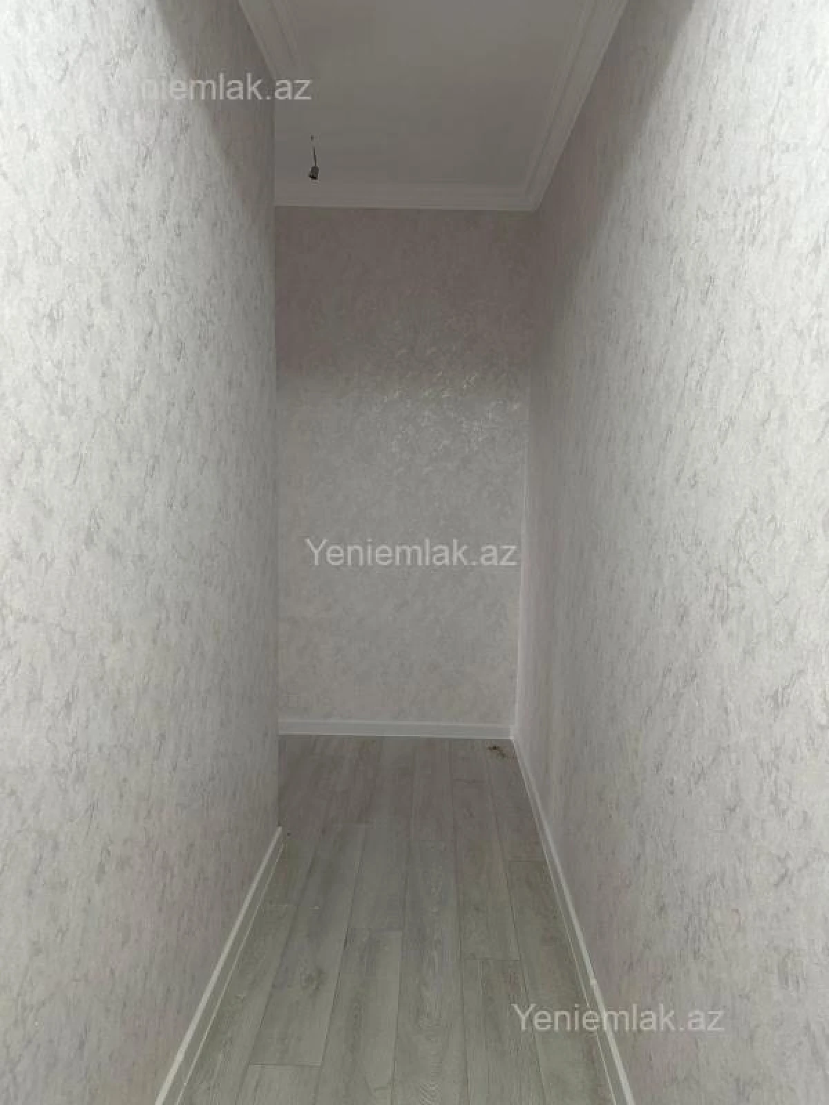 Satılır 3 otaqlı yeni tikili 76 m²